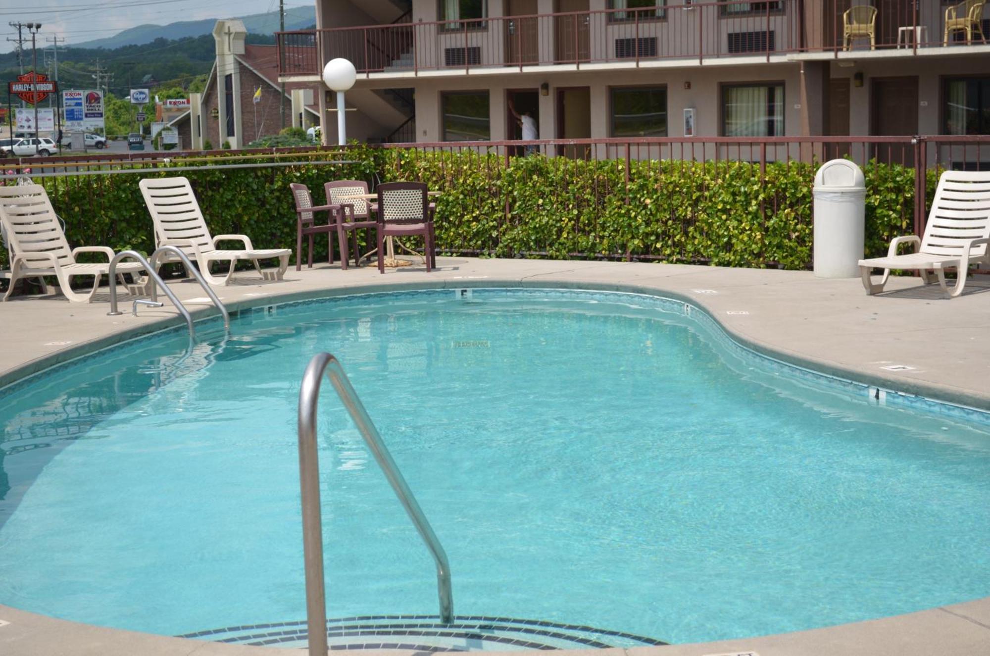Готель Baymont By Wyndham Pigeon Forge Near Island Drive Екстер'єр фото